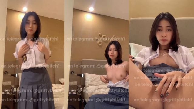 Bokep Indo Kayesha si Tocil Cantik Sange Colmek Pakai Seragam bikin Sange